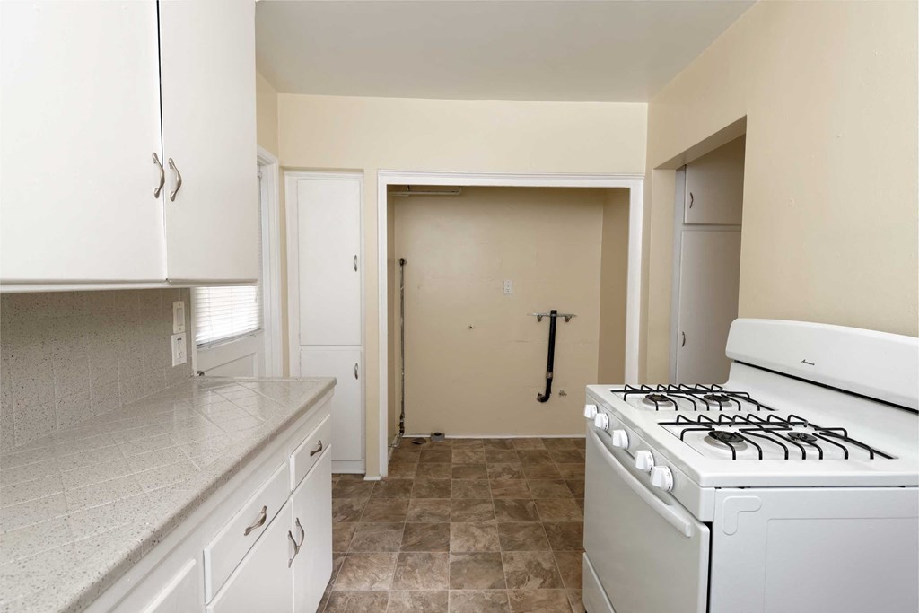 Marina Apartments & Boat Slips, 5440 E. Sorrento, Long Beach, CA RentCafe